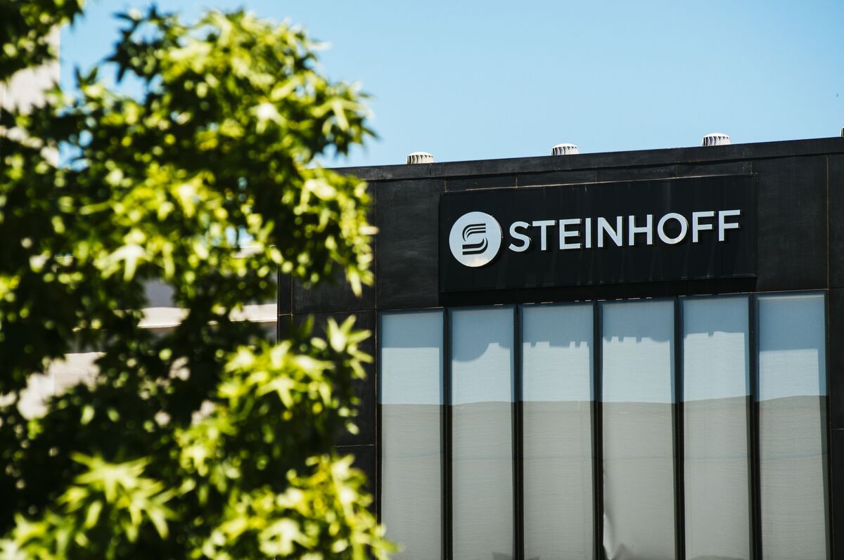 Steinhoff Shareholders Get Second Chance in Retailer’s Bid to Avoid Bankruptcy
