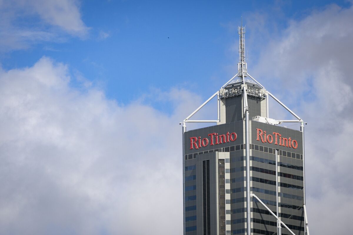Rio Tinto Secures Bailout for Aluminum Smelter in Australia