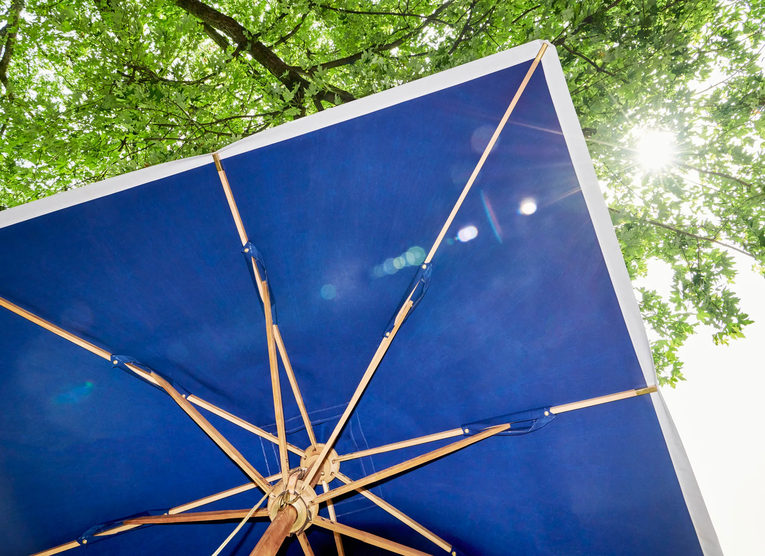 The Apogee umbrella from Giati.