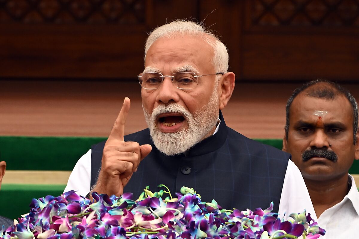 Modi Renews Call for Indians to Buy Local Products Amid Tariffs