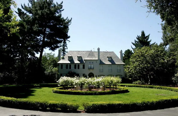 Seeing the world through mansion-colored glasses.

