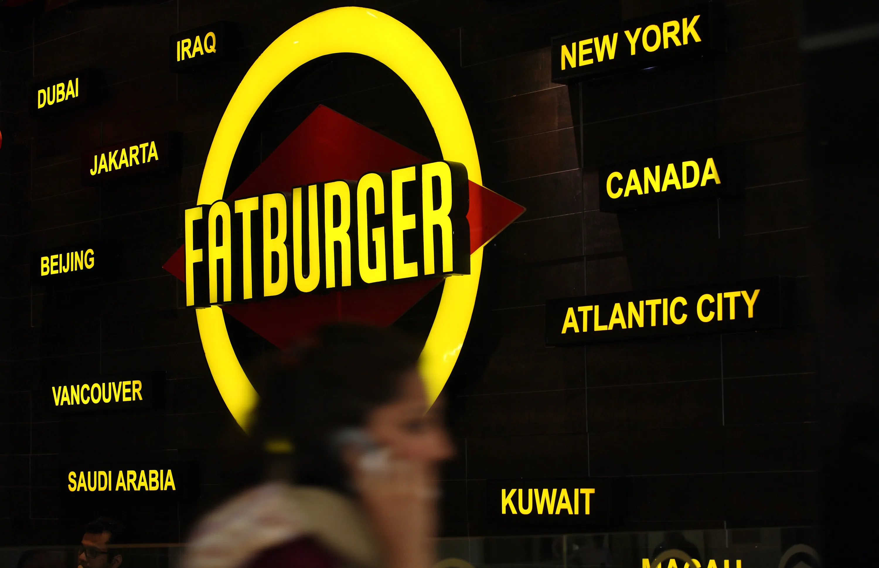 FAT Brands and Creditors Tap Advisers for Restructuring Talks - Bloomberg