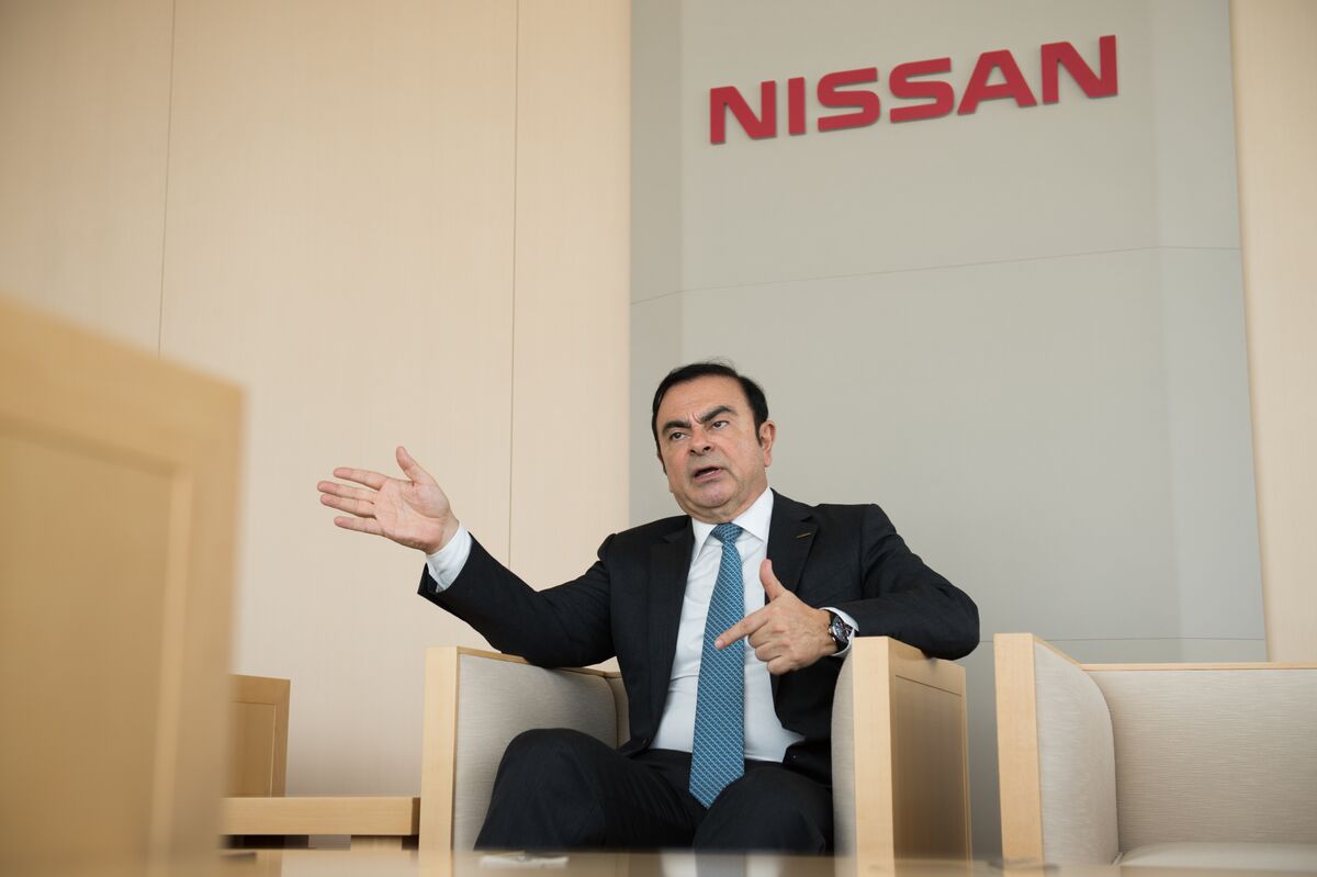 Nissan CEO Turns On Mentor Ghosn In `Despair' Over Misconduct - Bloomberg