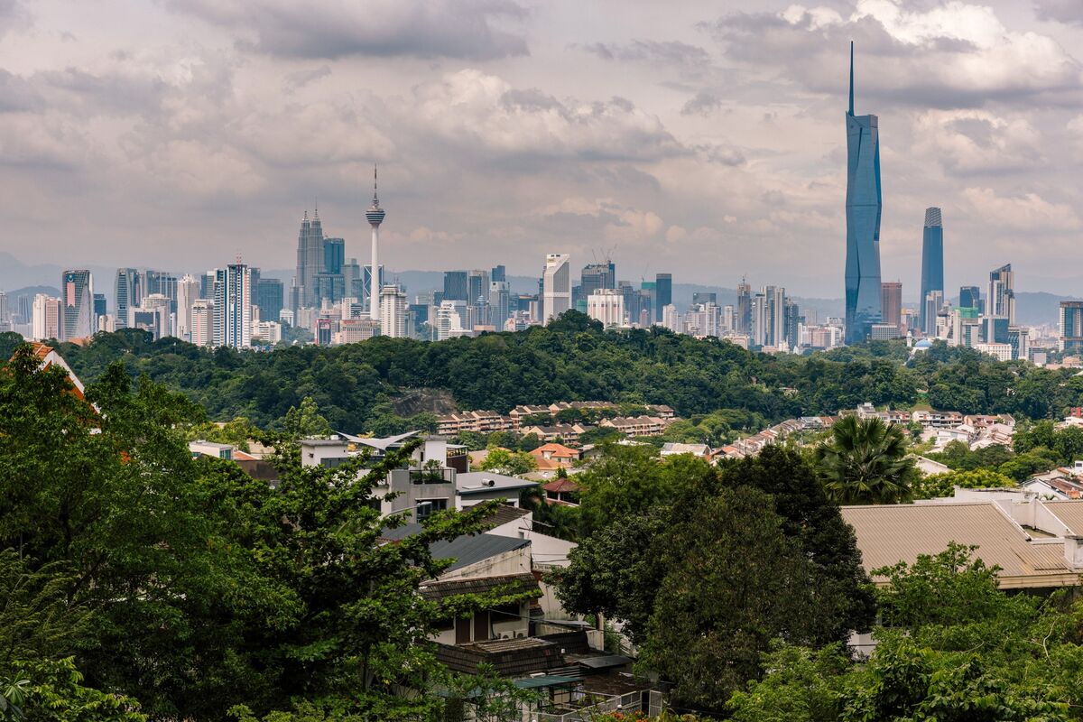 Bjak Founder Weighs IPO as Malaysia Insurtech Expands Abroad