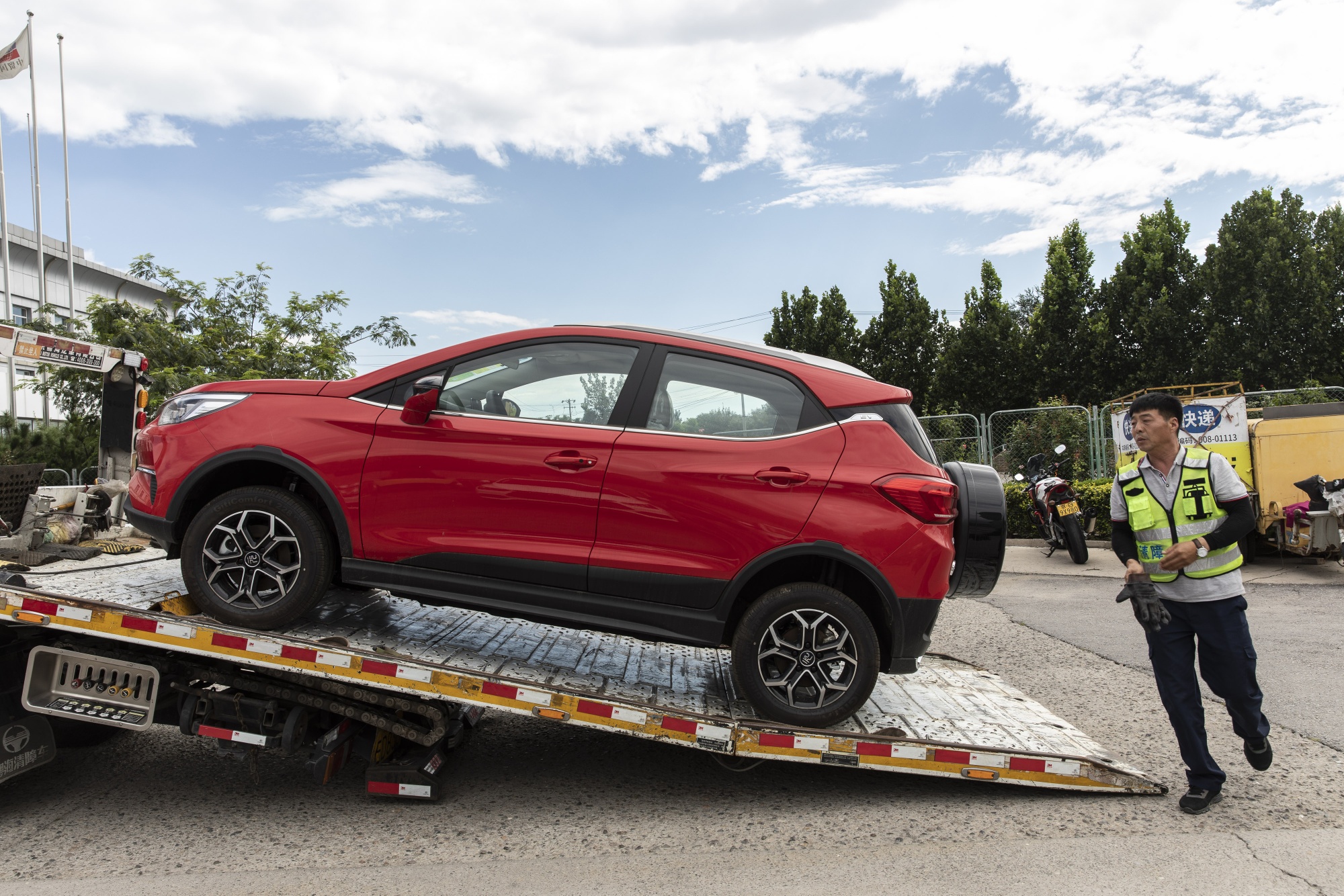 Chinesa BYD chega a Portugal e já tem preços