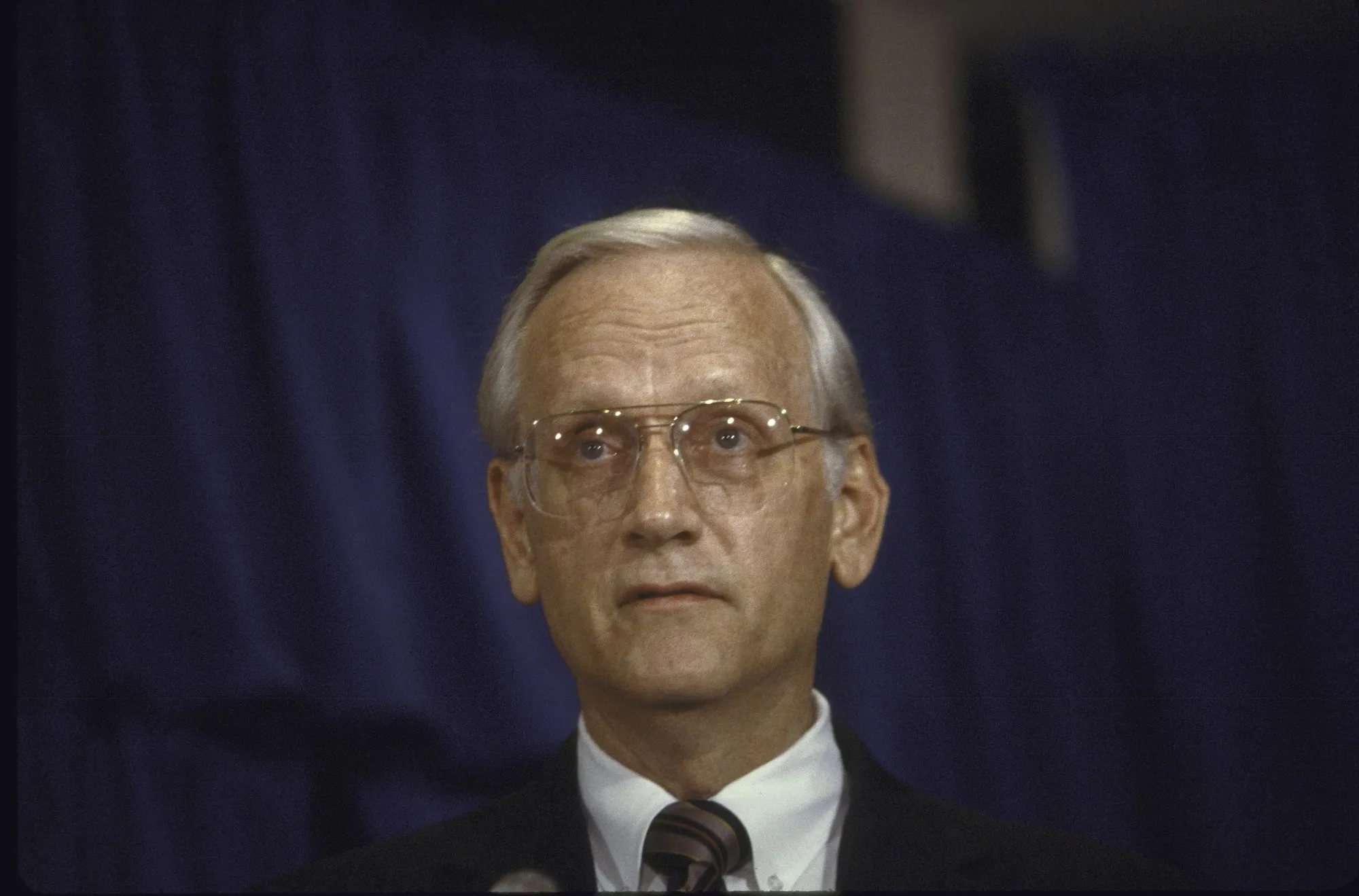 William Sessions&nbsp;