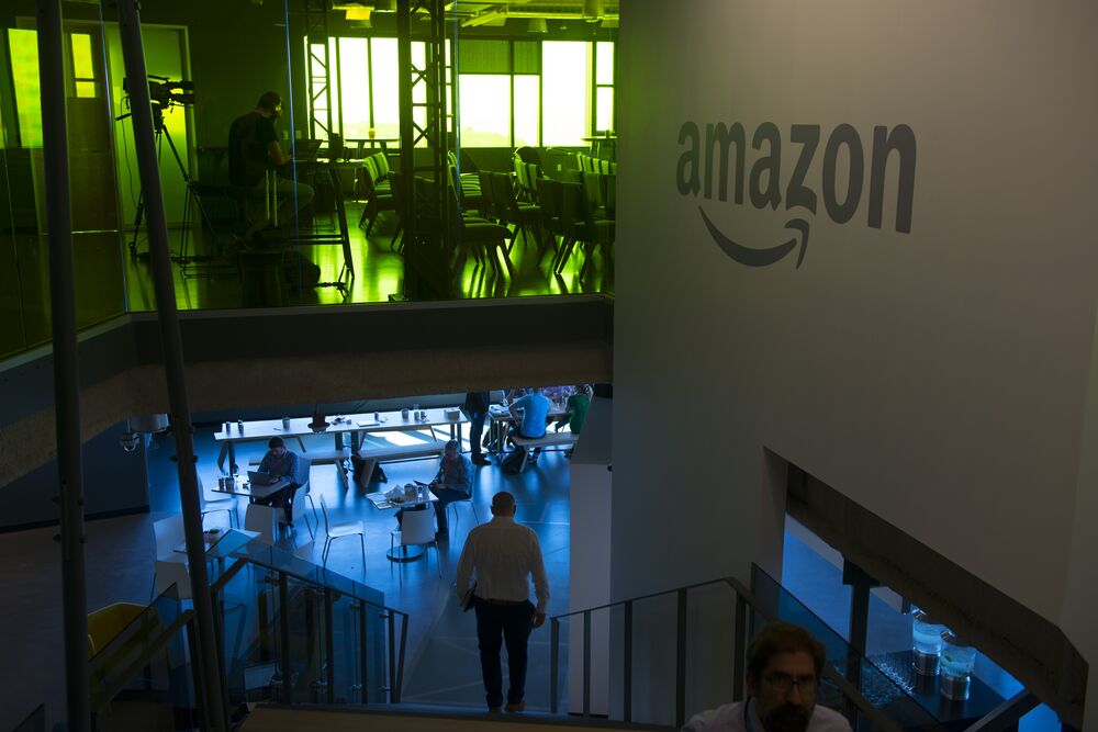 Amazon Pauses Seattle Expansion While City Debates New Taxes Bloomberg