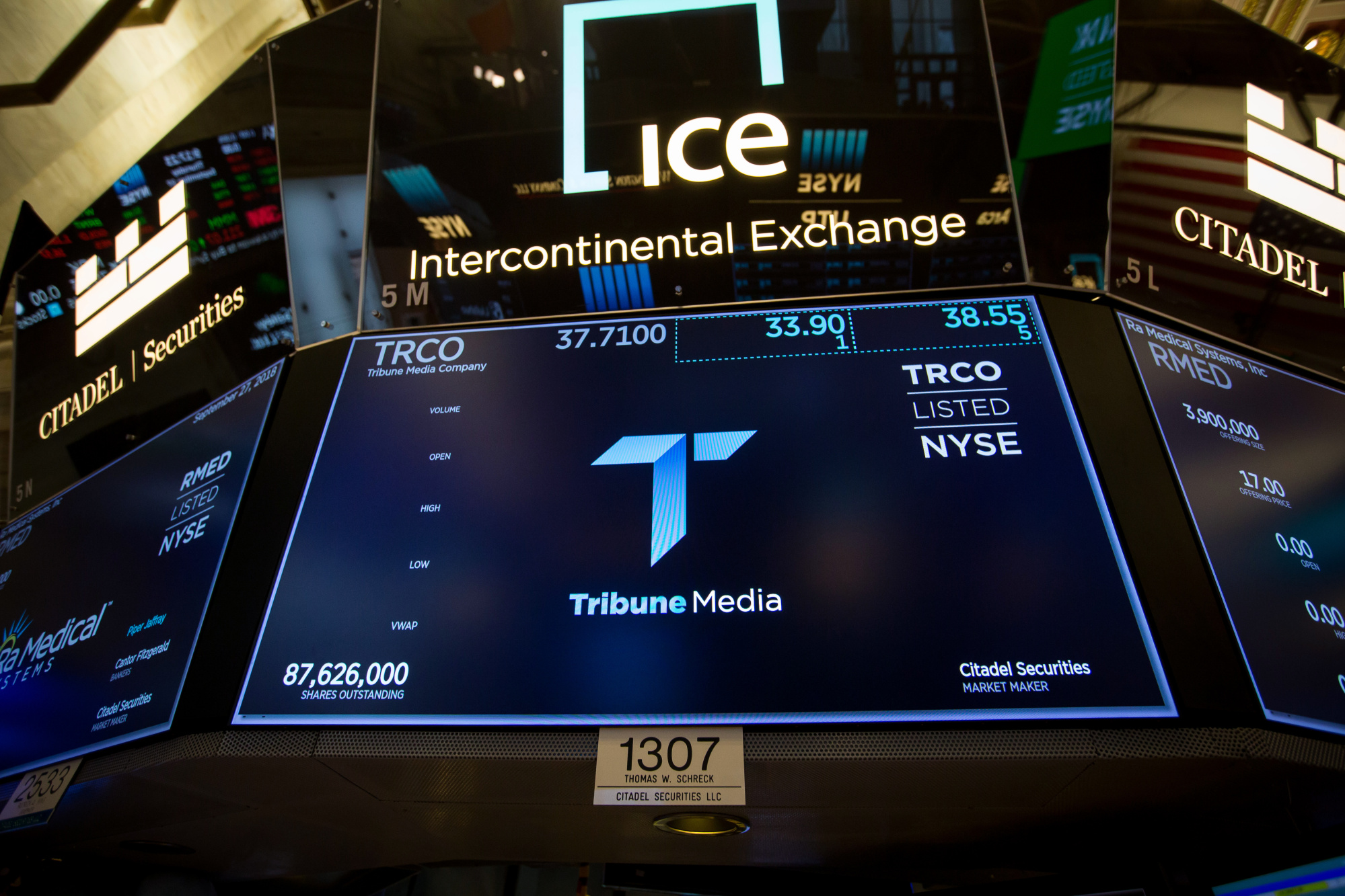 Trading On The Floor Of The NYSE As Big Tech Leads U.S. Stock Rally While Dollar Climbs 