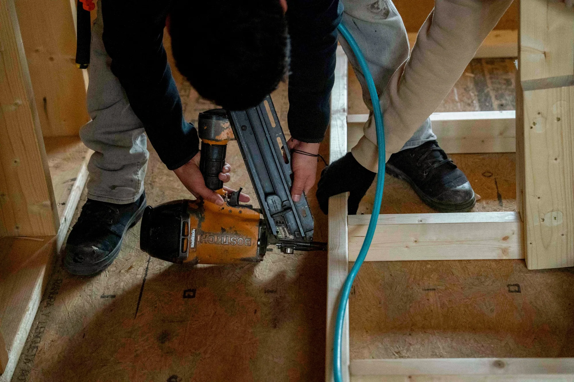 The S&amp;P composite&nbsp;homebuilder index&nbsp;shed as much as 5.2%, the most since last April’s tariff-related market meltdown.&nbsp;