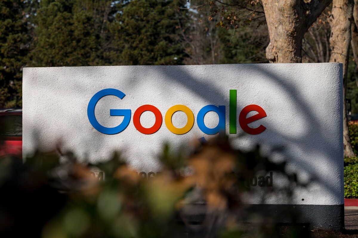 Google threatens to remove search in Australia as escalating spam