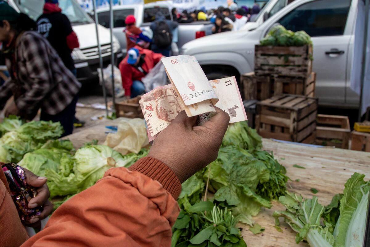 Argentina Inflation Cools For First Time In Six Months To Hit 114   1200x800 