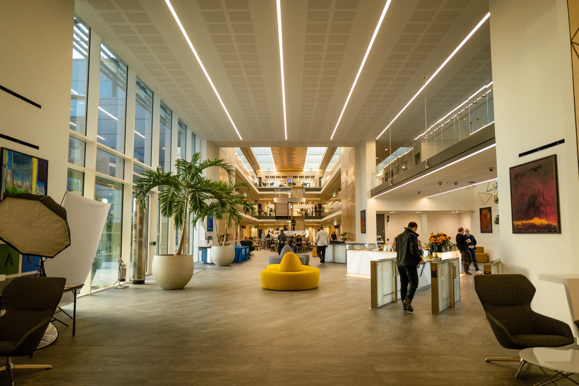 アームの時価総額、ソフトバンクＧの２倍に－孝行息子ぶり発揮 - Bloomberg