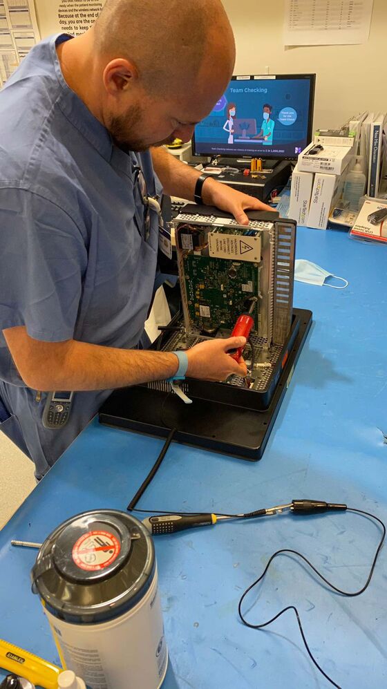 Broken Ventilators Add Momentum to ‘Right to Repair’ Movement