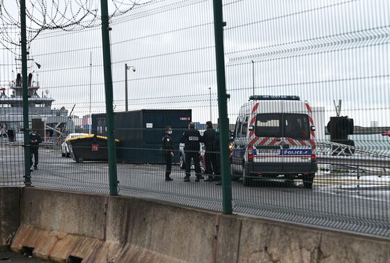 Four Dead After Migrant Boat Sinks in English Channel