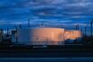 Oil Rises as Iran Tensions Overshadow Concern About Supply Glut