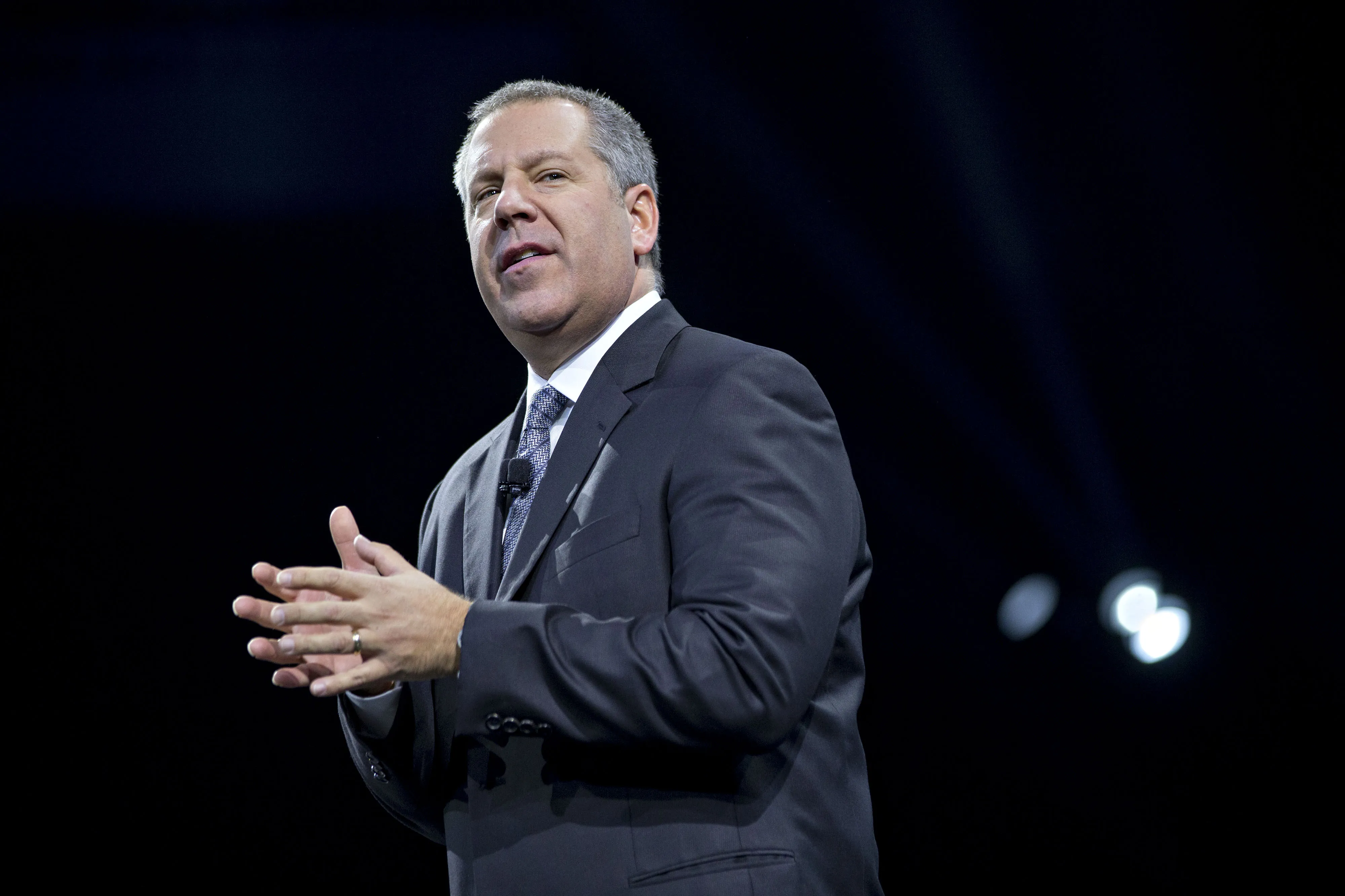 Joe Hinrichs Named Goodyear Board Chair