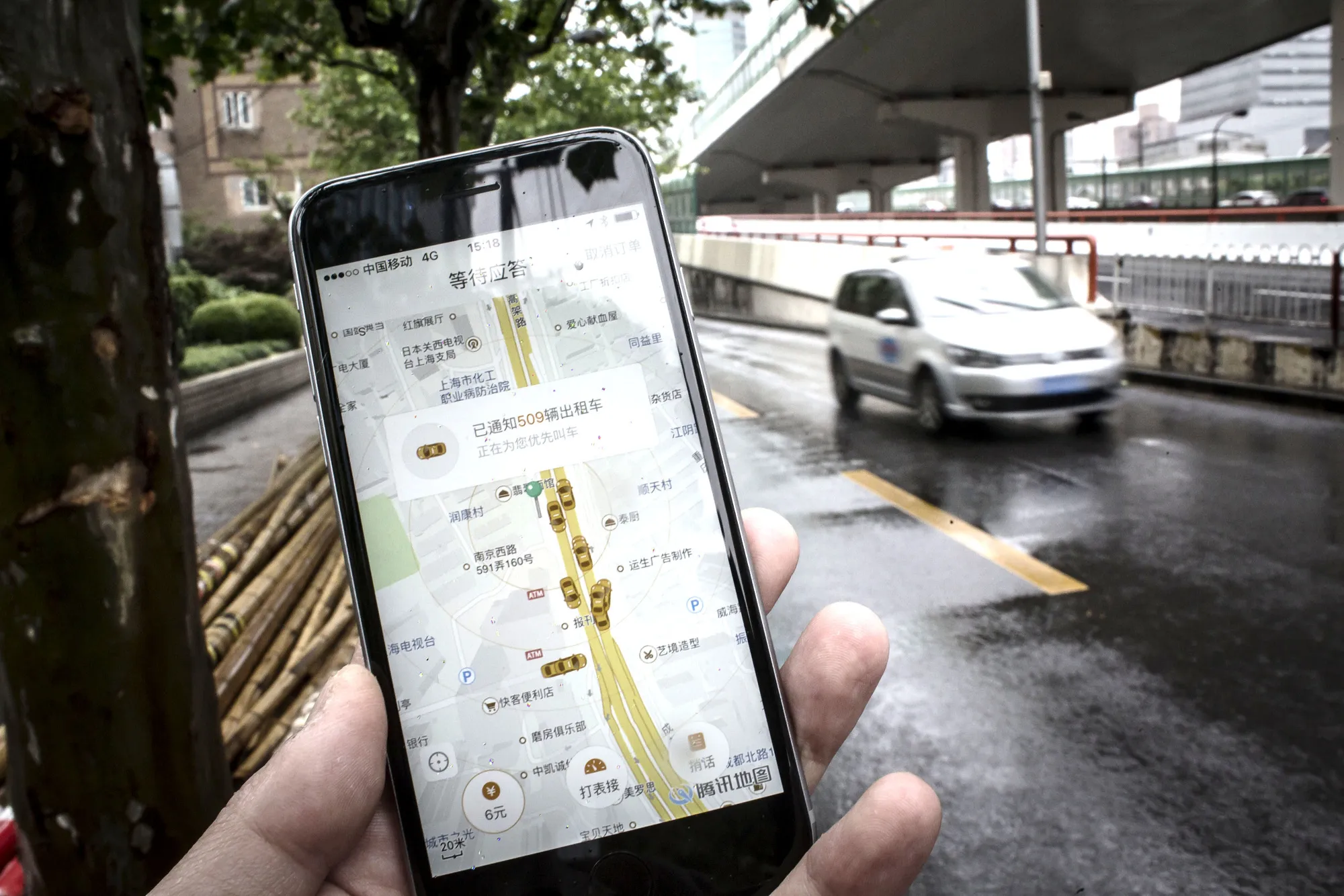 The Didi Chuxing application is displayed on a smartphone screen in&nbsp;Shanghai.