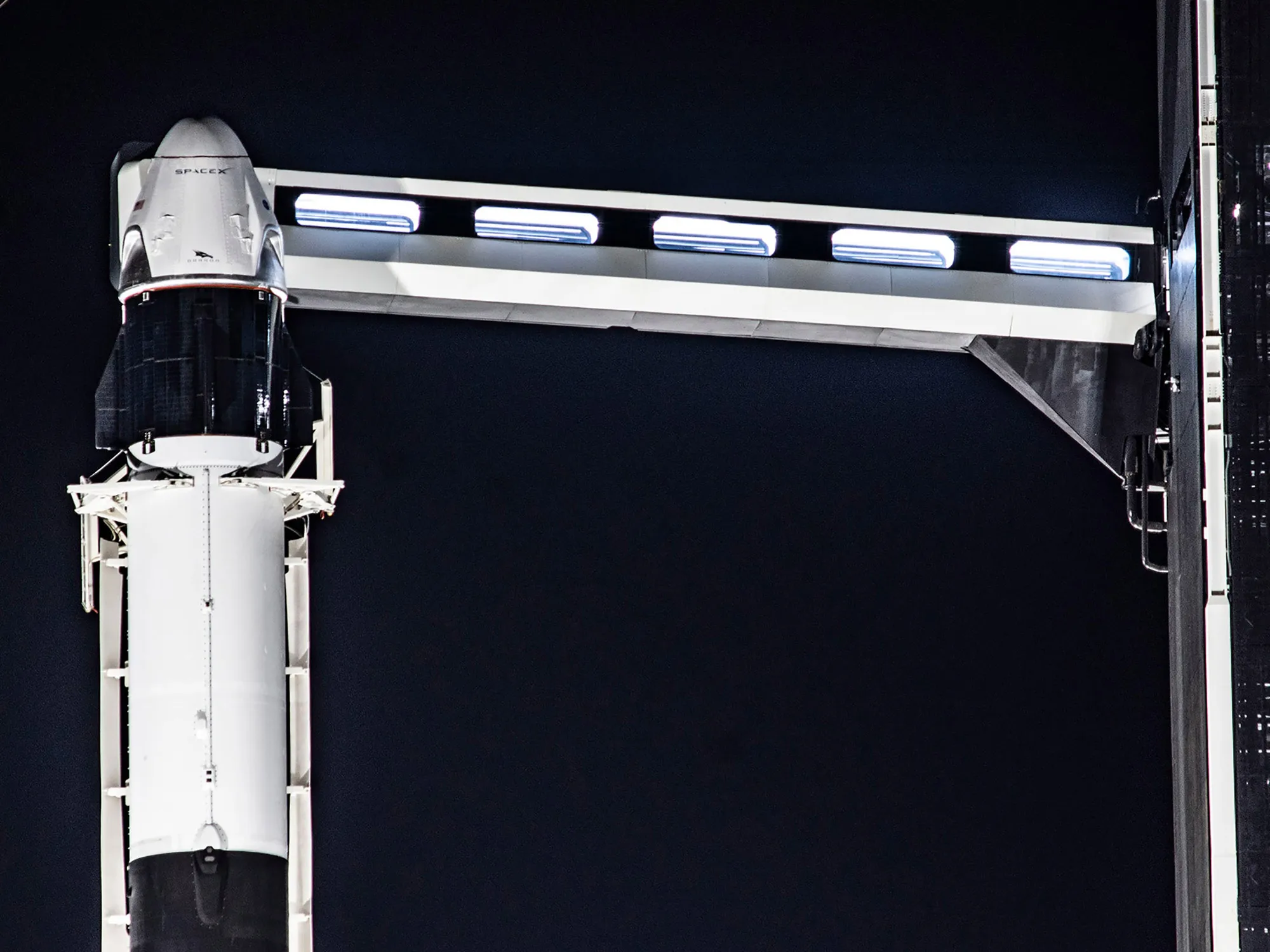Crew Dragon capsule and Falcon 9 before the planned launch.