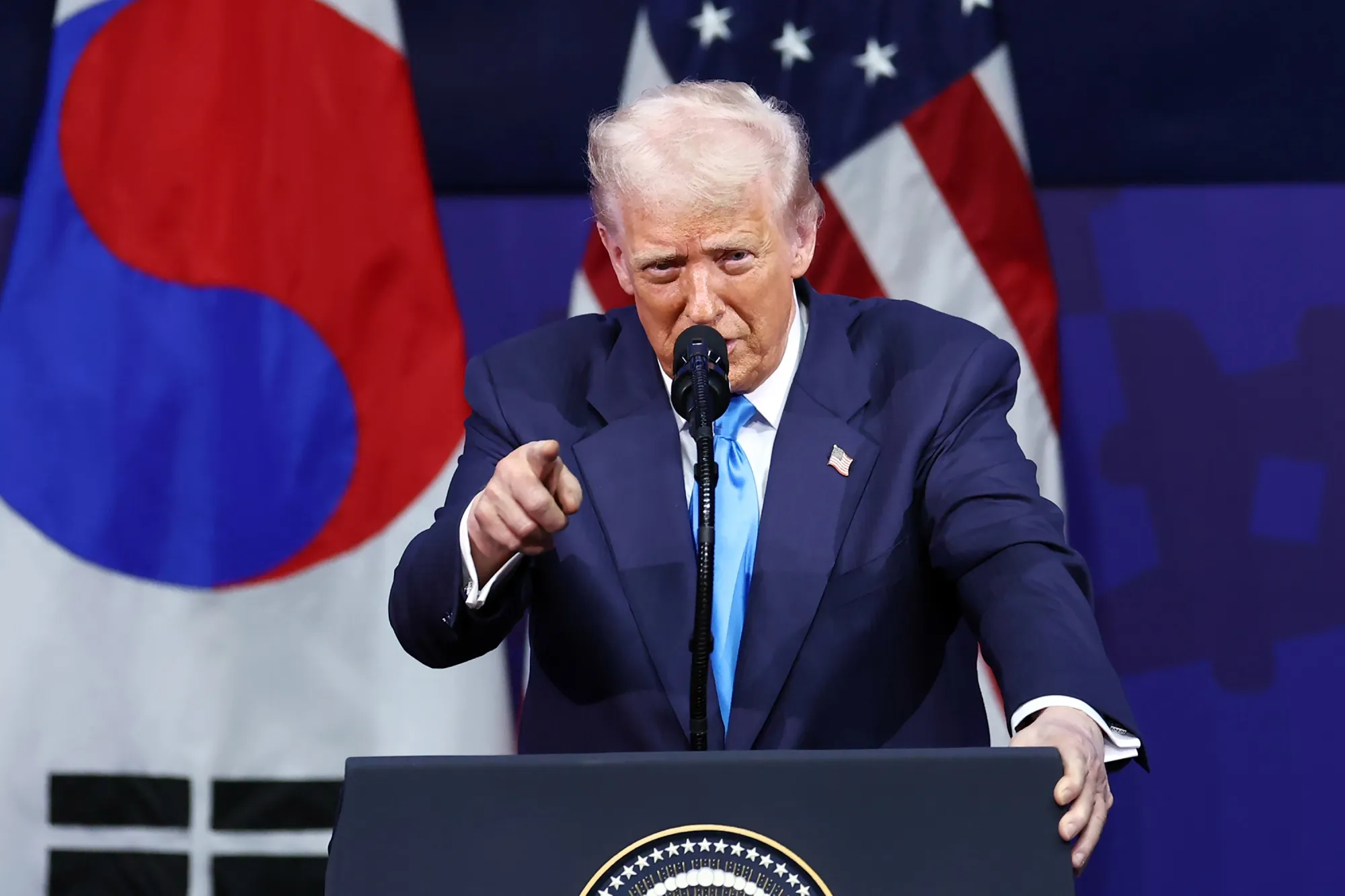 Too slow: Donald Trump is threatening to&nbsp;place&nbsp;additional tariffs on South Korea.&nbsp;