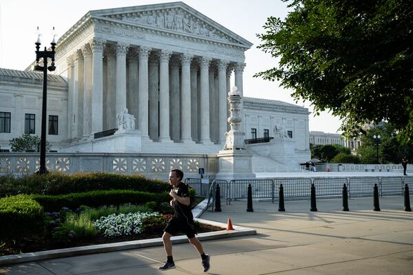 Supreme Court Leaves Trump’s Fed, Citizenship Gambits For Last