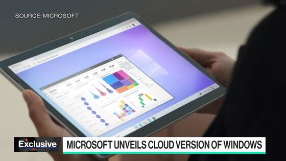 Microsoft CEO Says Company on ‘Right Side’ of Antitrust Battle
