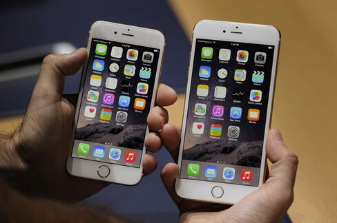 Apple iPhone 6 and 6 Plus