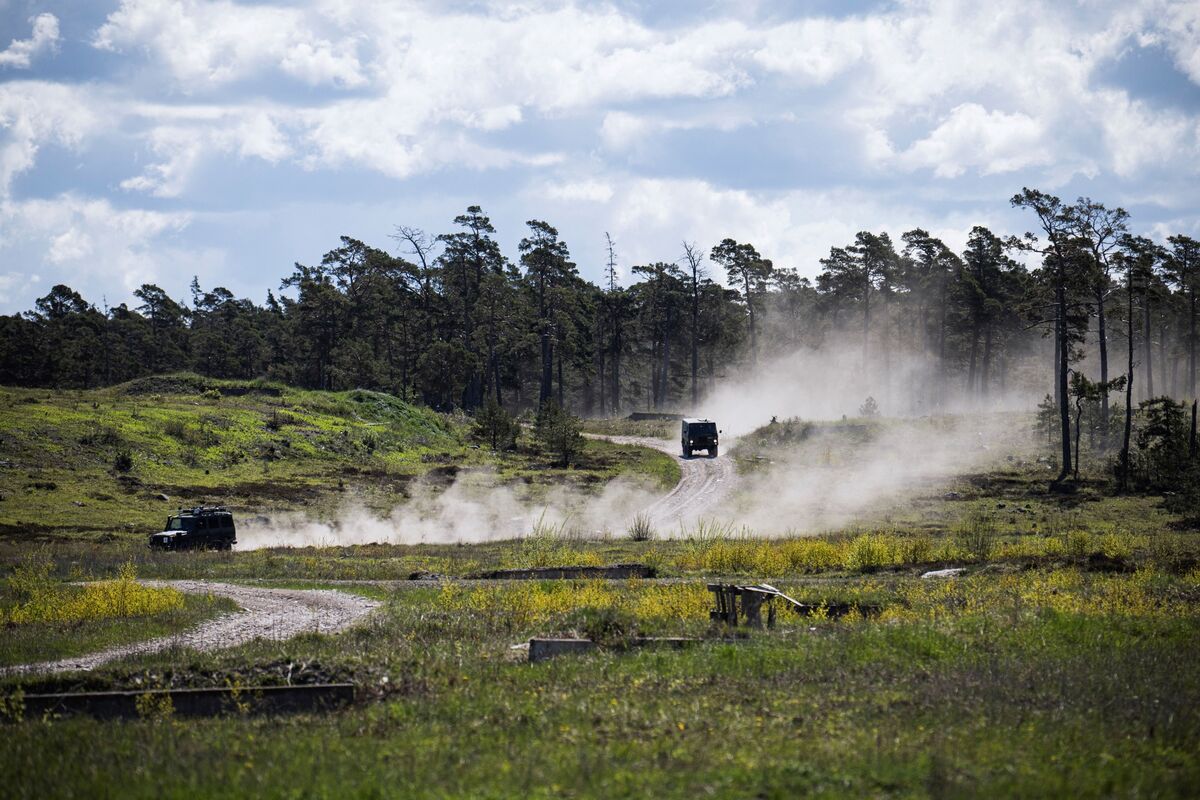 Poland, Sweden Conduct First Joint Short-Notice Baltic Sea Drill