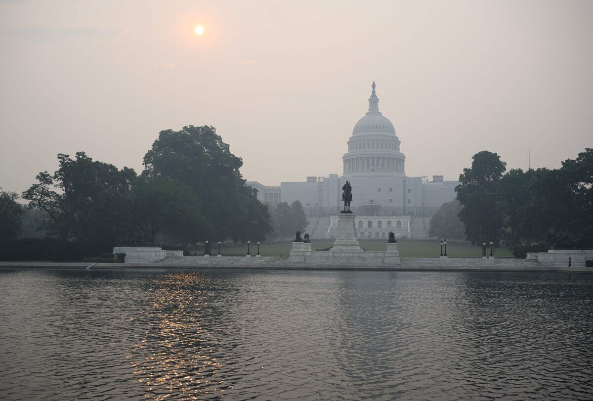 Biden Urged to Declare Climate Emergency as Wildfires Rage - Bloomberg