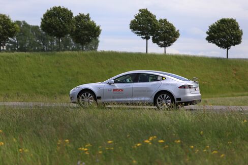 Driverless Technology Showcased At Robert Bosch GmbH Automated Driving Event