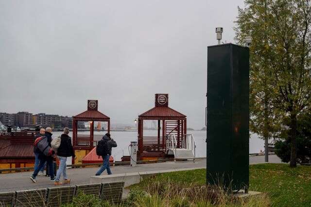 A cabinet packed with equipment measuring air quality across from the Opera in downtown Oslo. 