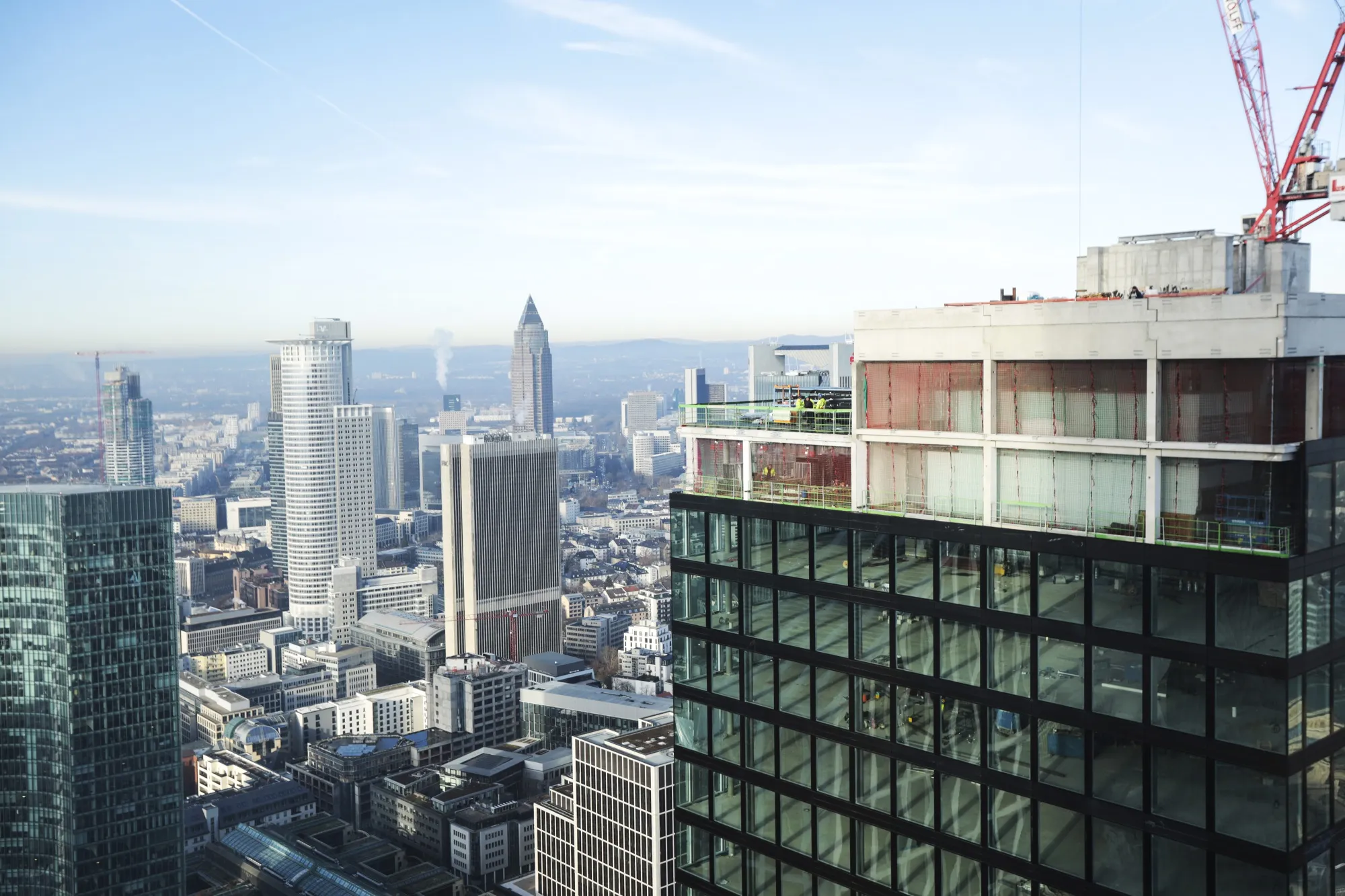 Germany Barely Skirts Recession in Muted Quarter for Euro Area