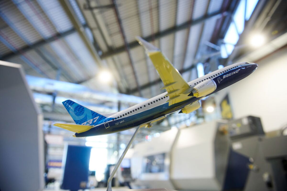 値下げ品】 1/200 B737 MAX8 中国国際航空 中国工場完成初号機 B-1178