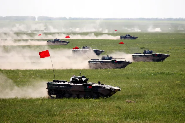 Chinese tanks take part in a training excercise