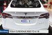 Tesla Falls After Analyst Calls Its Cash Burn ‘Eye Watering’