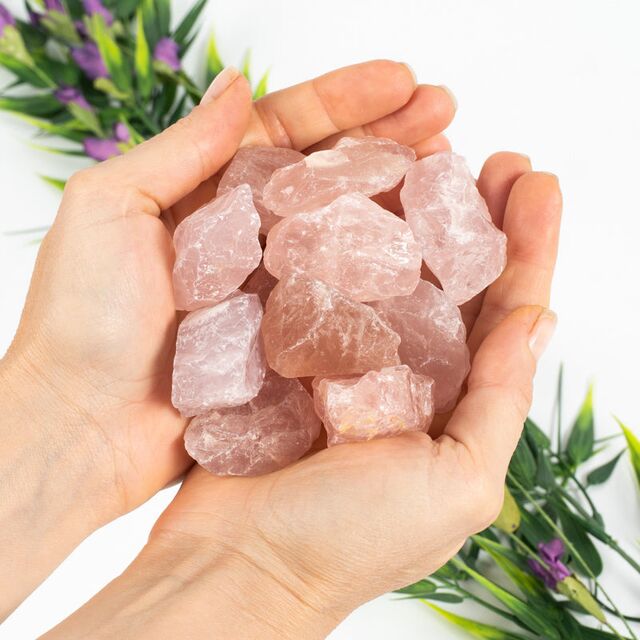 RAW ROSE QUARTZ
