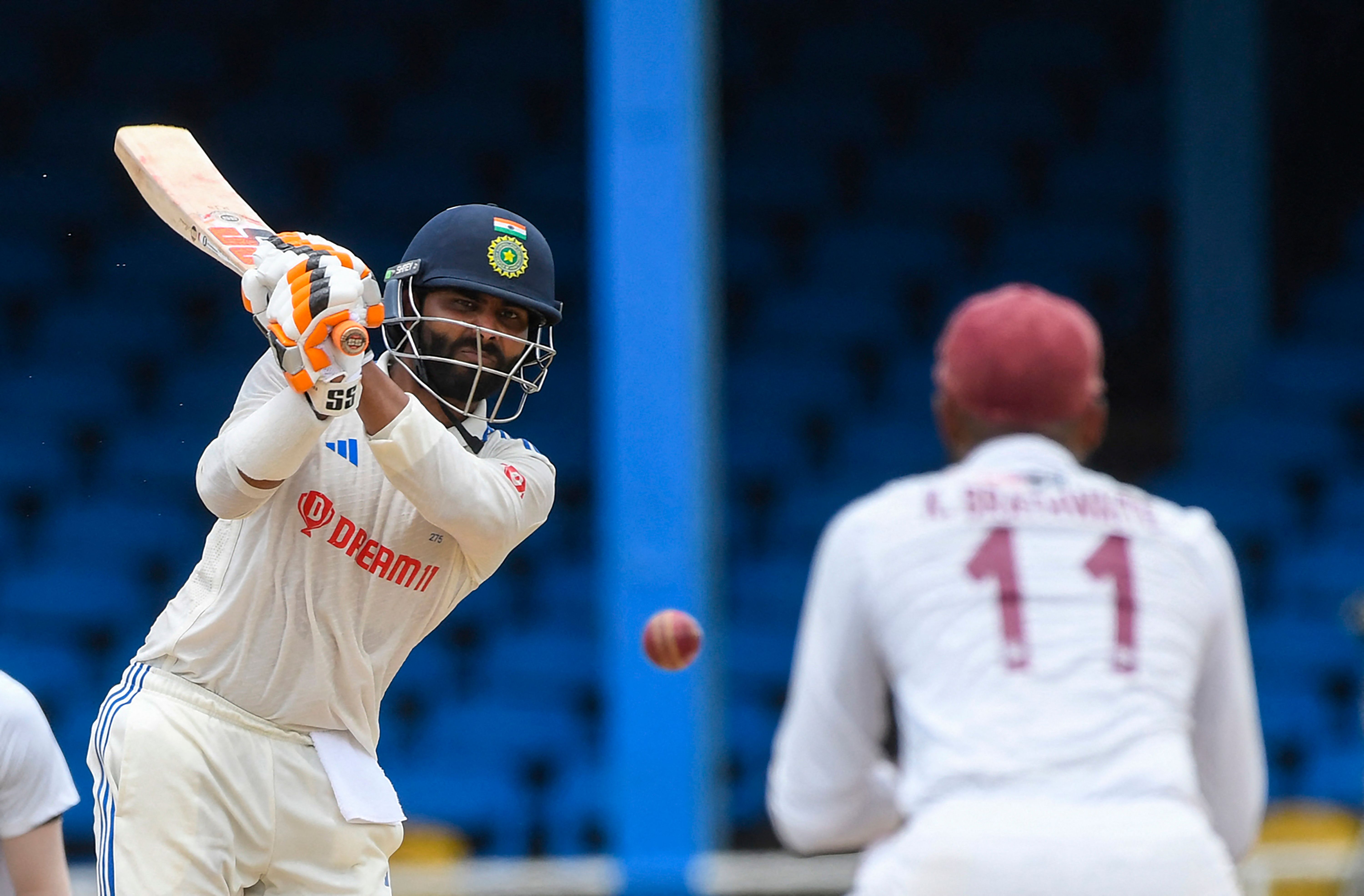 Mukesh Ambanis Viacom 18 Pays $721 Million for Indian Cricket Rights