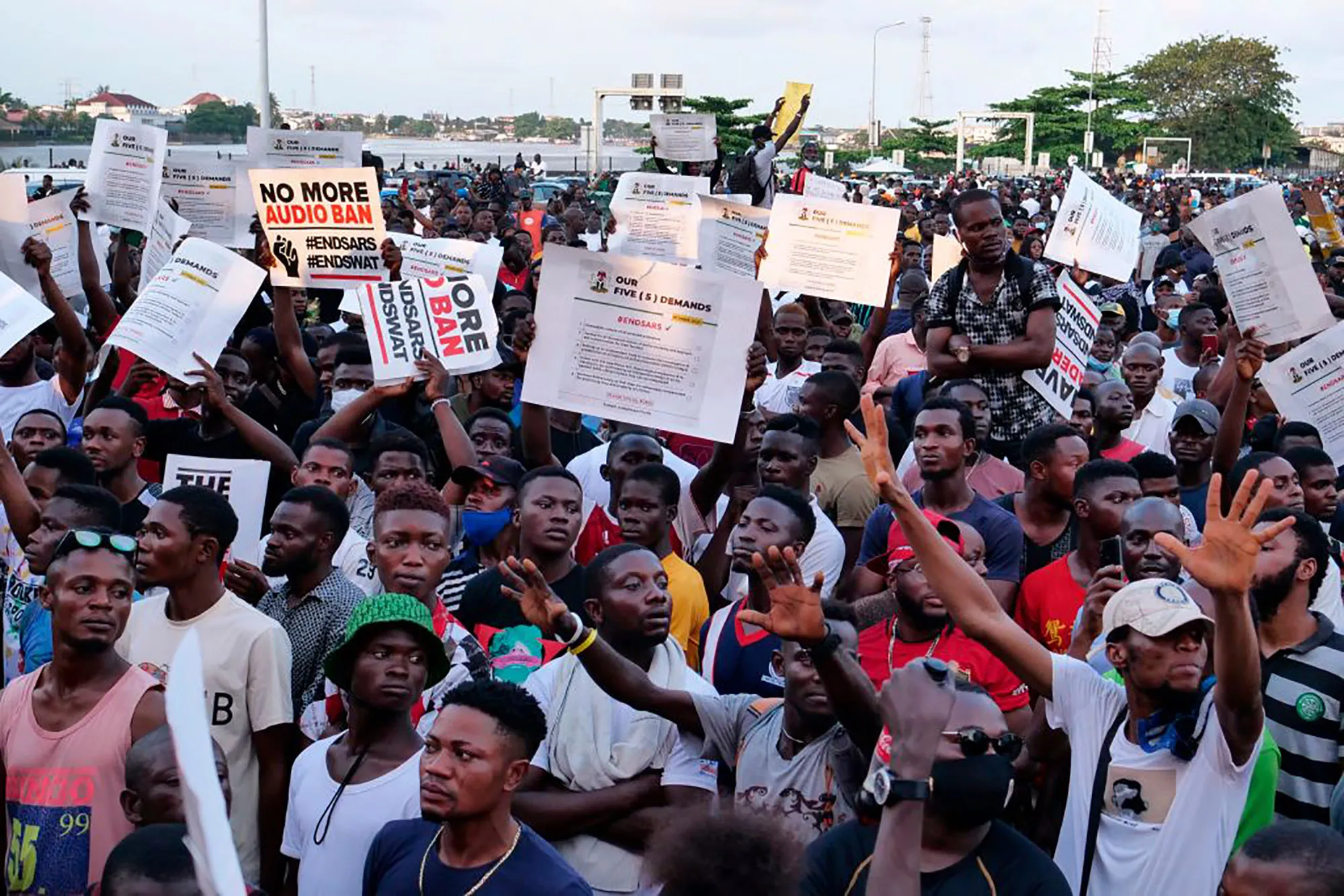 Protesters gesture in Lagos, on Oct.&nbsp;15.&nbsp;