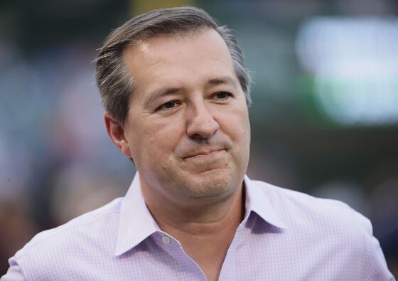 Cubs Owner Ricketts Merges Bond Broker With Fintech Startup