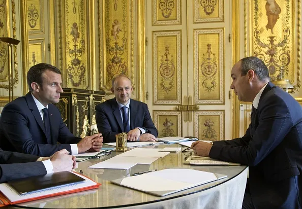 Macron and the unions: still talking, for now.
