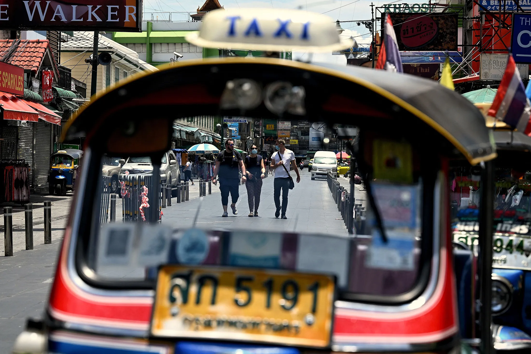 Foreign tourists at Bangkok’s popular Khaosan Road.