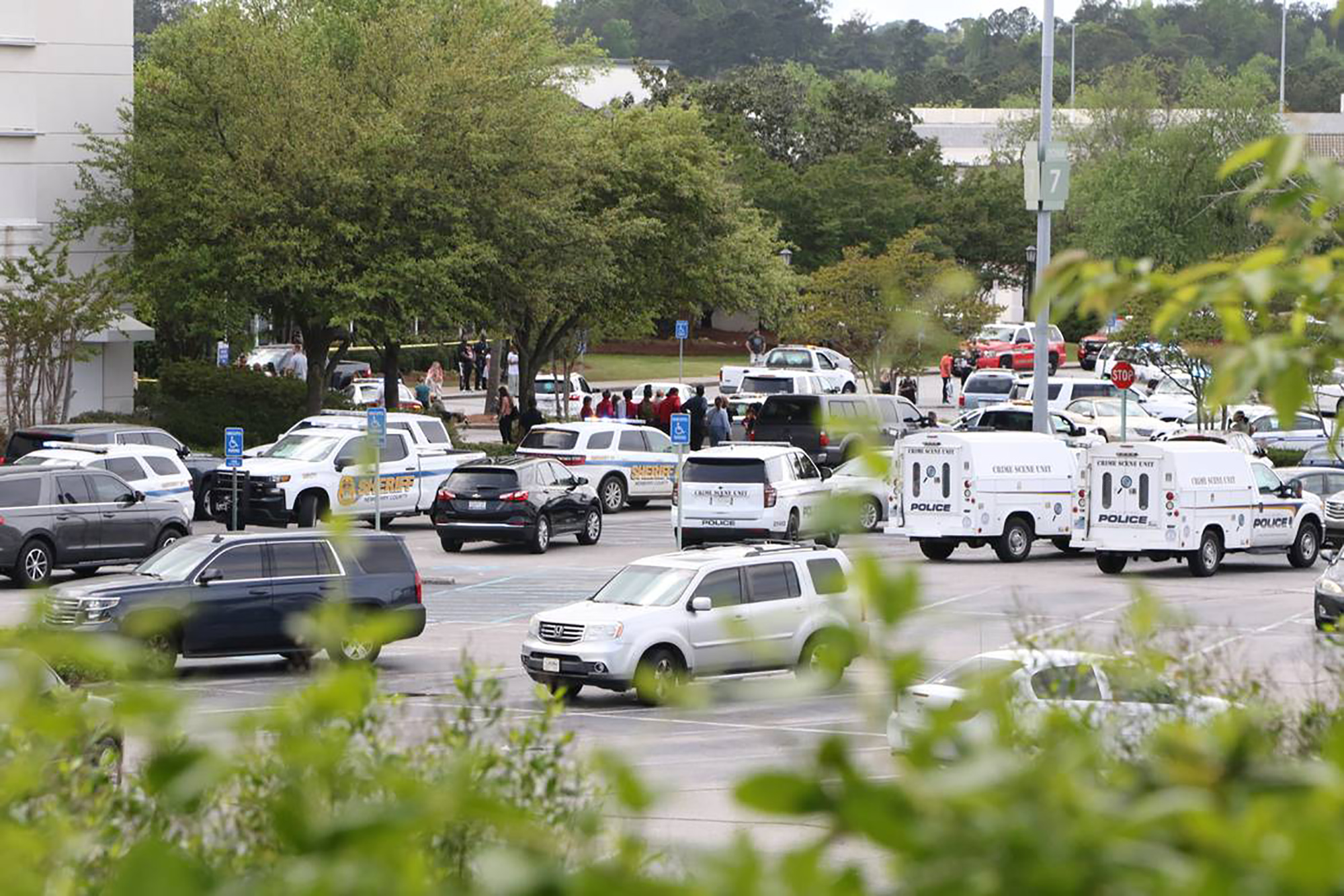 Police Arrest Suspect In South Carolina Mall Shooting - Bloomberg