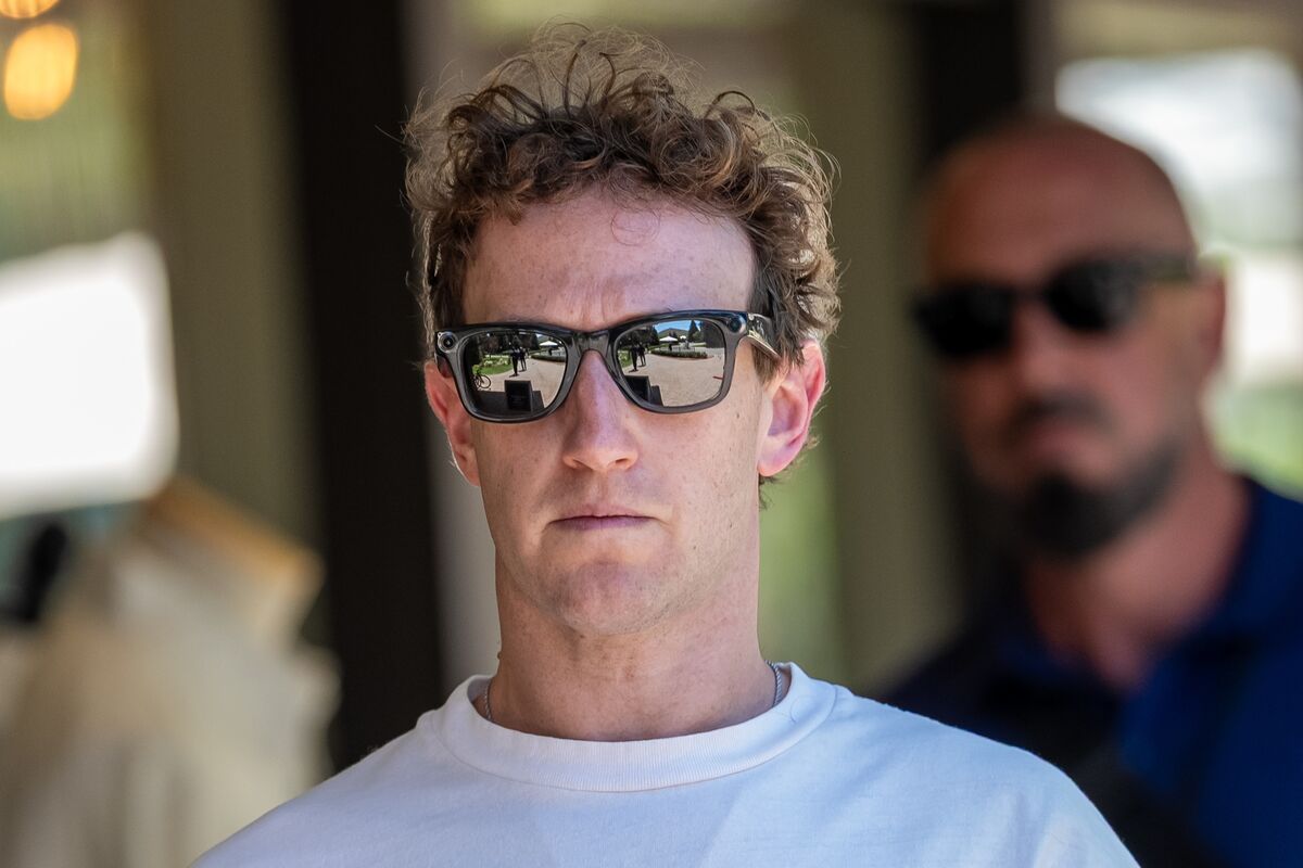 Zuckerberg Finally Has a Dystopian-But-Lucrative AI Plan