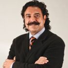 Headshot of Shahid R Khan