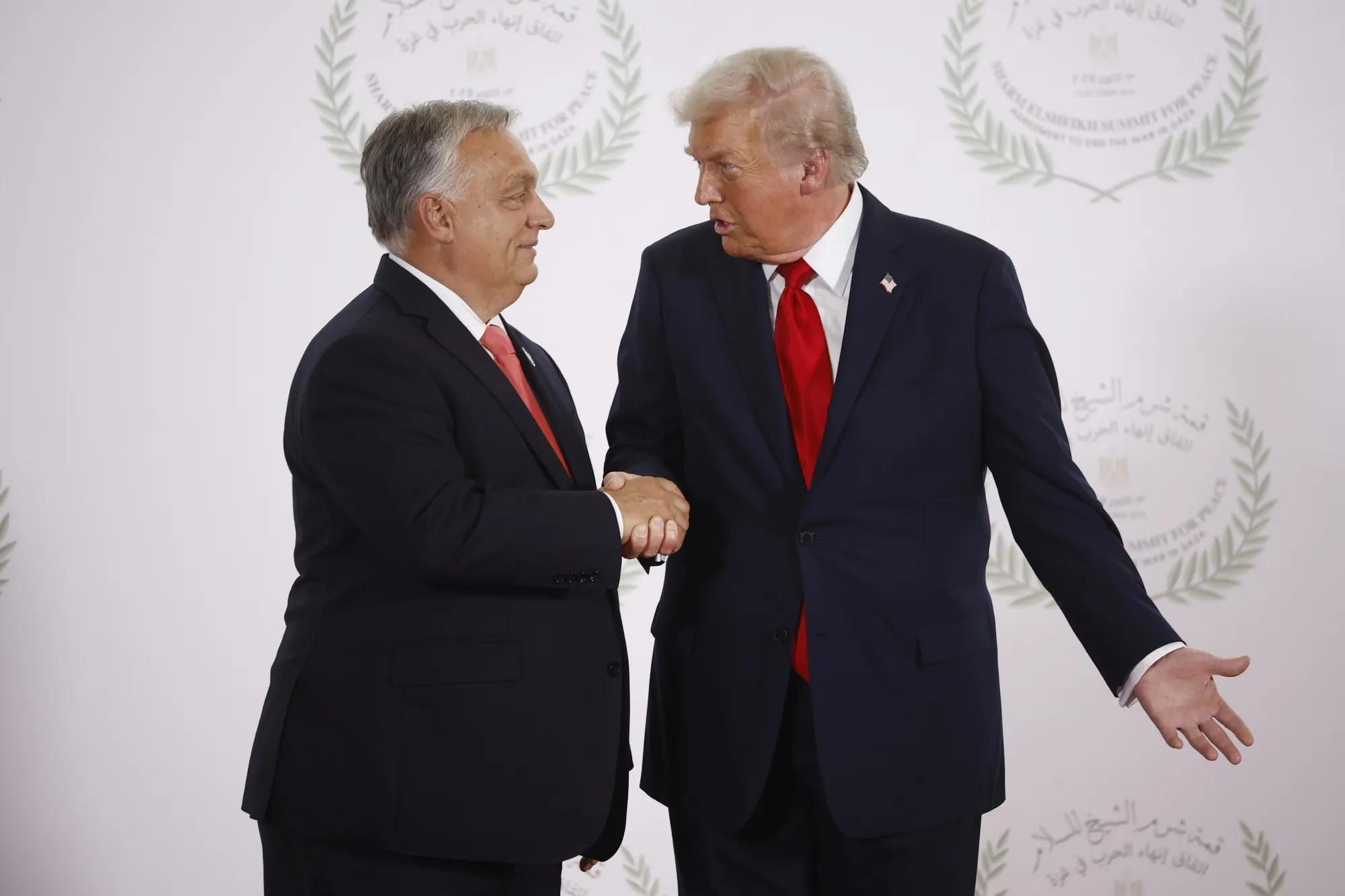 Viktor Orban and President Donald Trump in Sharm el-Sheikh, Egypt, on Oct. 13.