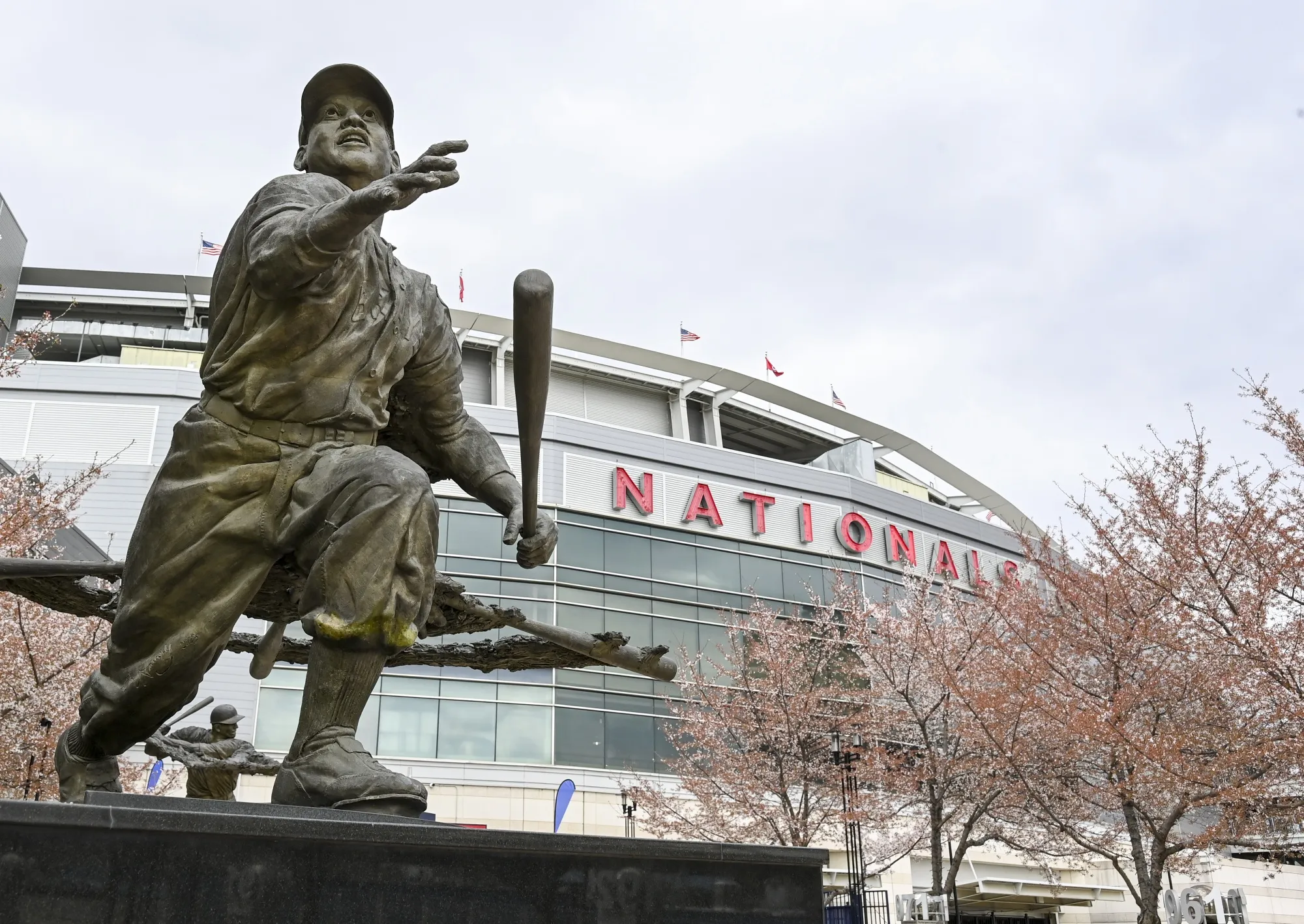 Negro League slugger Josh Gibson has been belatedly recognized as the all-time Major League batting champ.&nbsp;