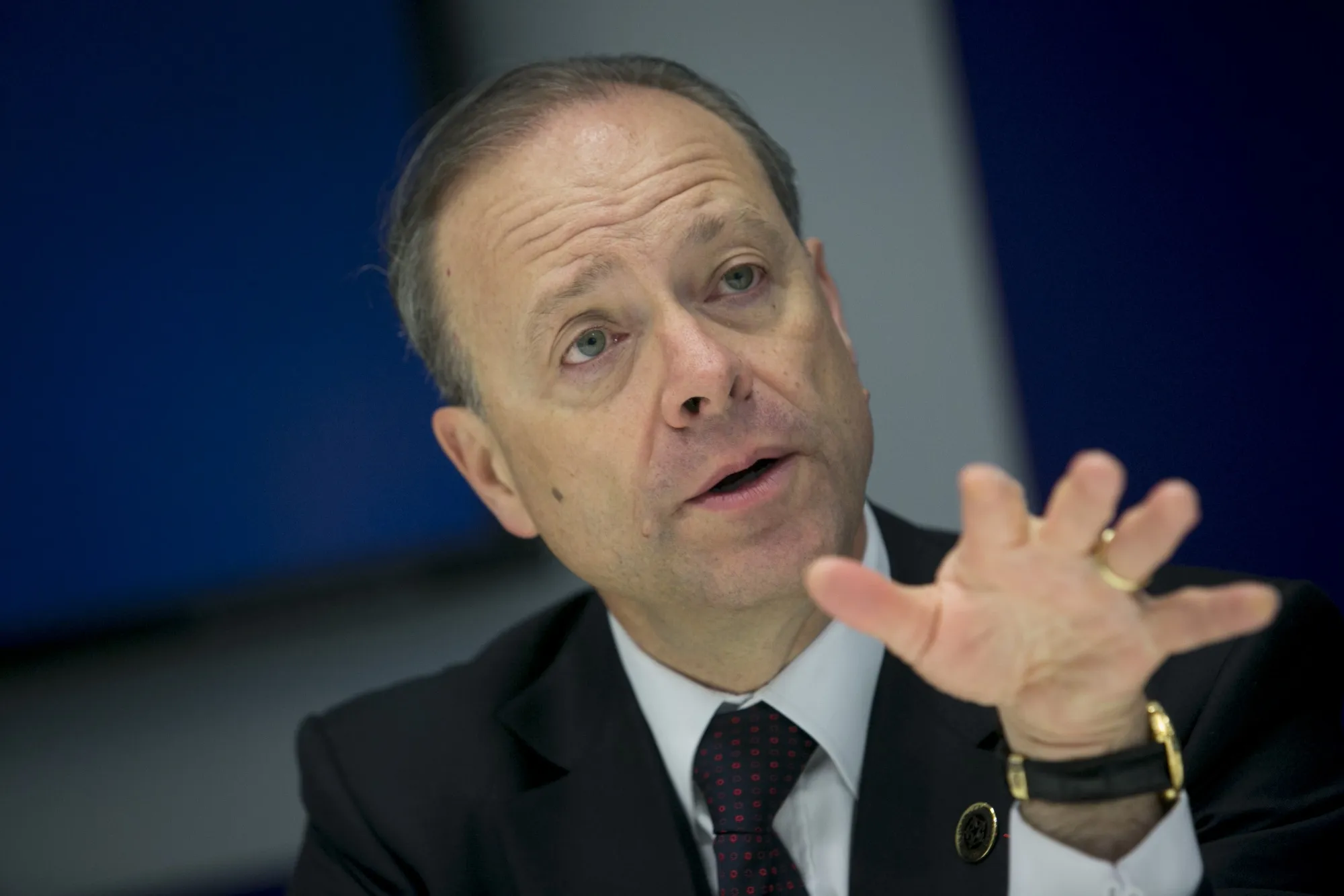 Biogen Lands Christopher Viehbacher as CEO, Who Can Guide It Through ...