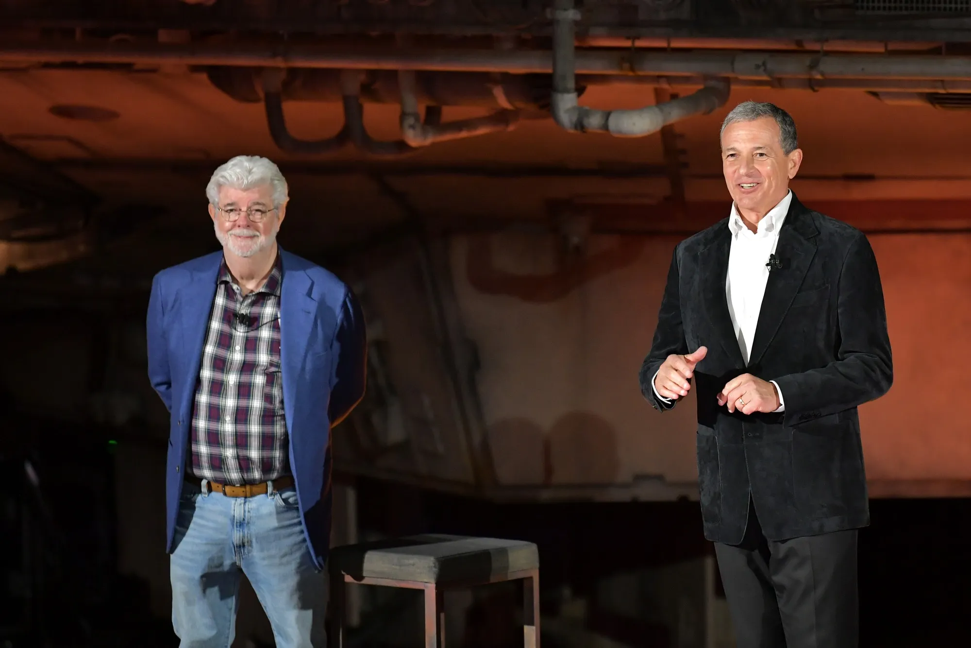 Disney Proxy Fight: George Lucas Backs CEO Bob Iger in Battle With  Activists - Bloomberg