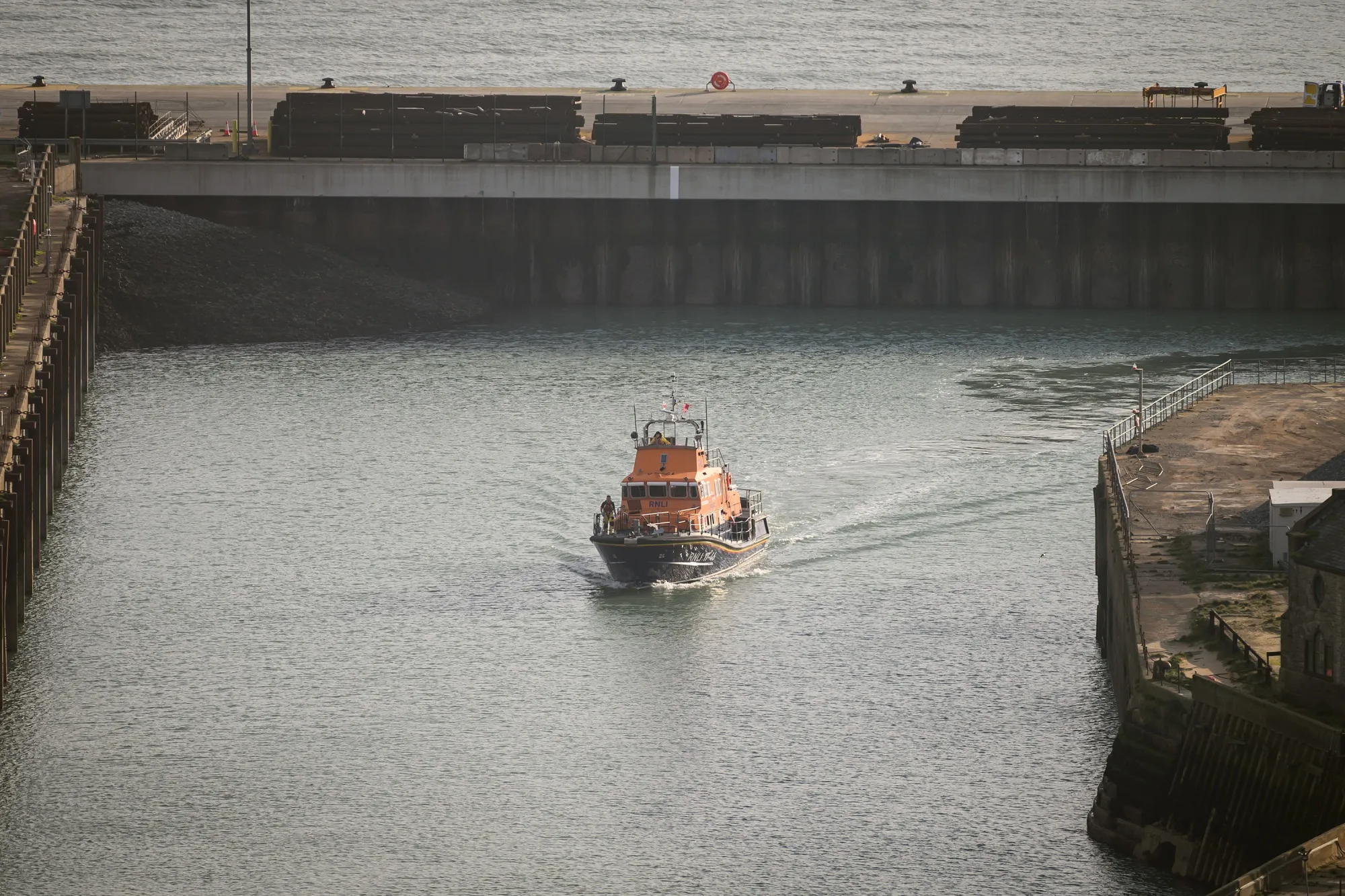 Migrants Crossing: Four Dead After Boat Capsizes in English Channel ...