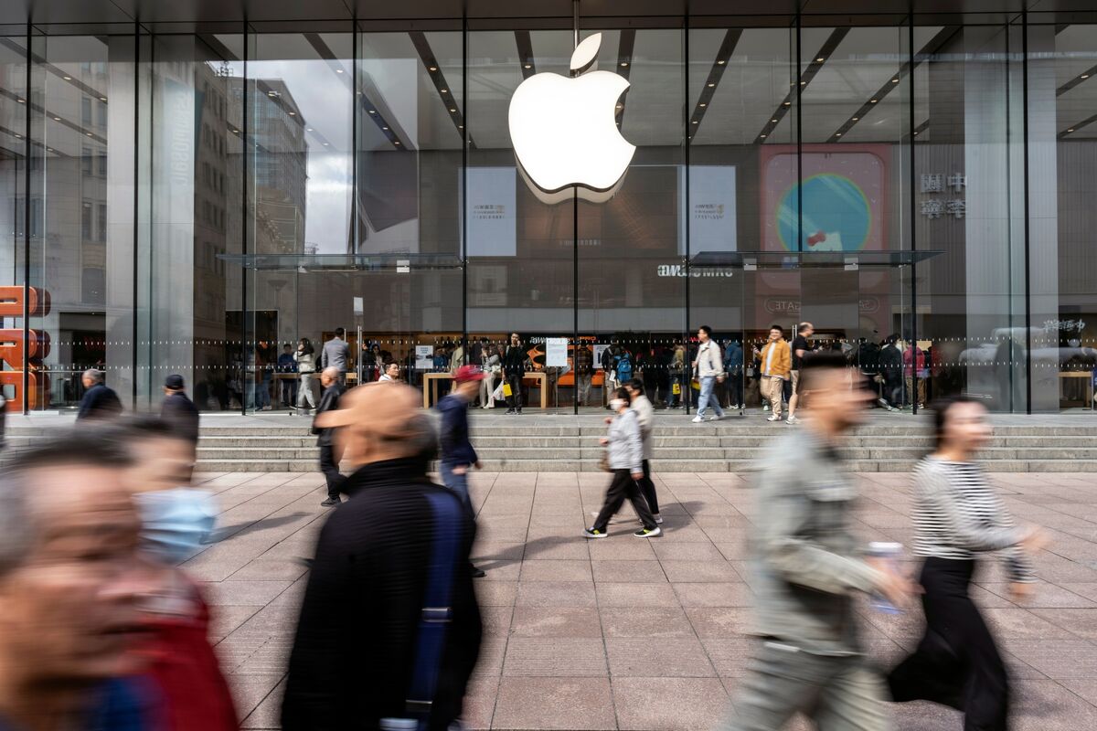 Apple, Amazon Drive Big Tech Rally - Bloomberg