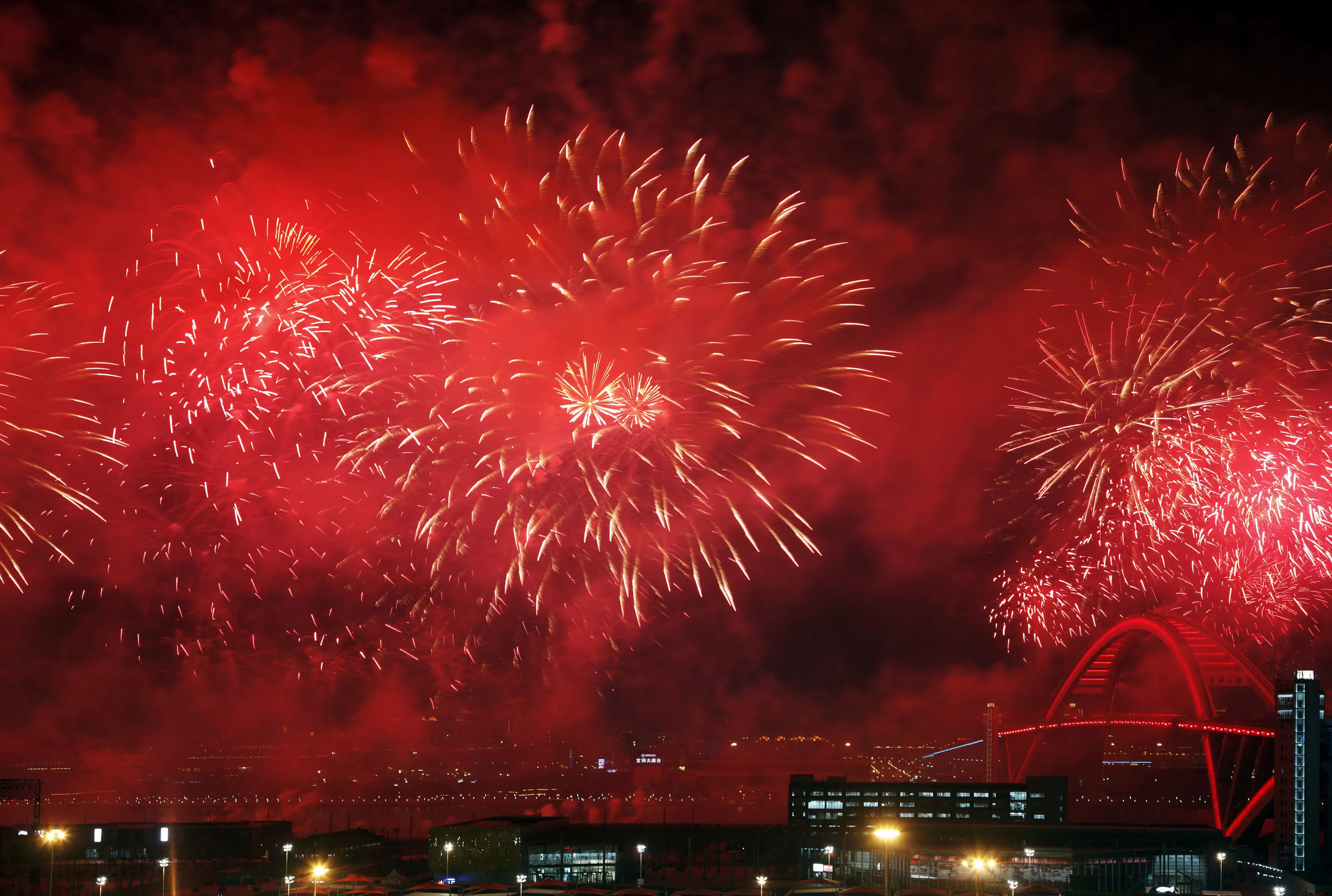1510848823_fireworks